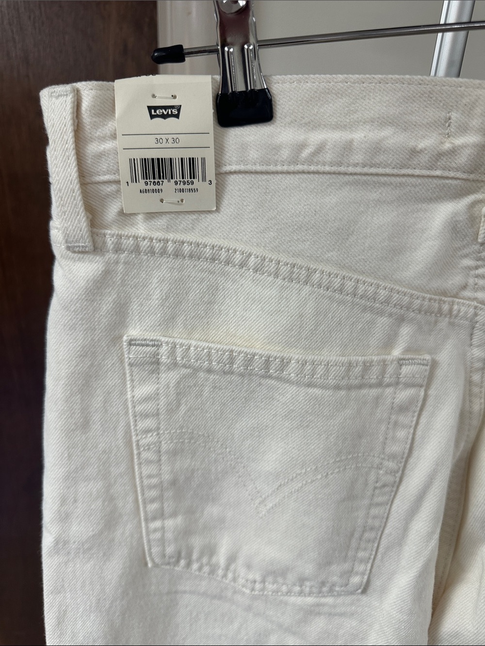 Levi's Cream Wide-Leg Jeans - Picture 7 of 9
